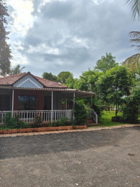 Dhanavade farms